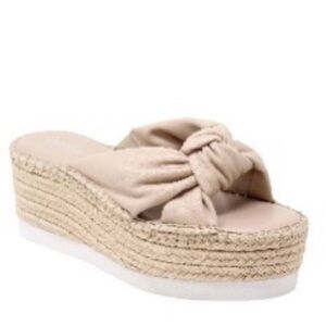 Charles David Scoop Espadrille Sandal
